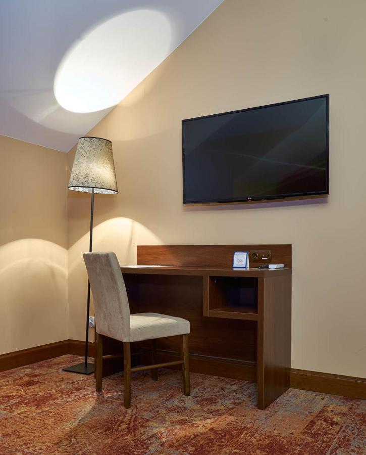 Hotel Dwor Galicja Stalowa Wola Εξωτερικό φωτογραφία