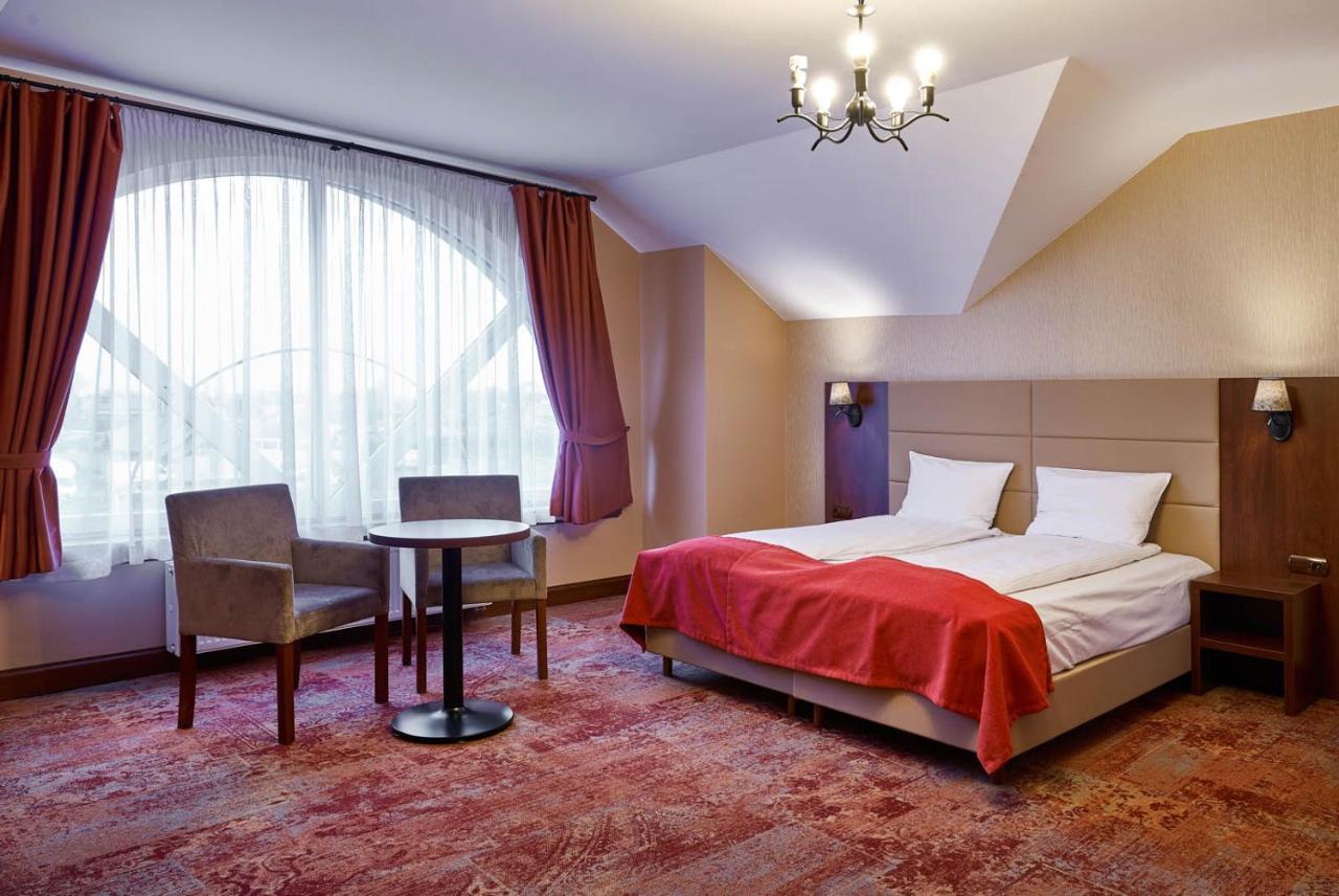 Hotel Dwor Galicja Stalowa Wola Εξωτερικό φωτογραφία