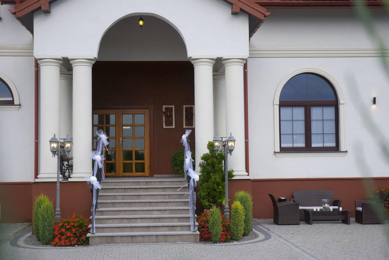 Hotel Dwor Galicja Stalowa Wola Εξωτερικό φωτογραφία