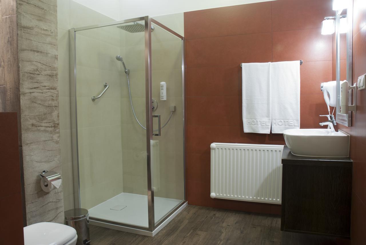 Hotel Dwor Galicja Stalowa Wola Εξωτερικό φωτογραφία